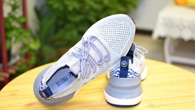 抖音品牌如何用三个月提价30%？金错刀携手吴大叔破局打破网红品牌“短命”魔咒(图1)